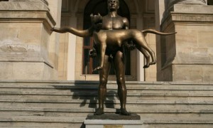 imperator traianus - sculptura vasile gorduz foto lucian muntean 02