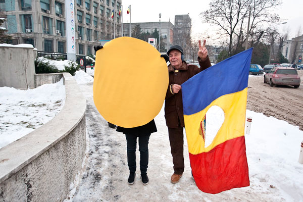 FĂRĂ TITLU (DUPĂ 20 DE ANI)