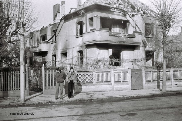 Casa vis a vis de 1512 - 02