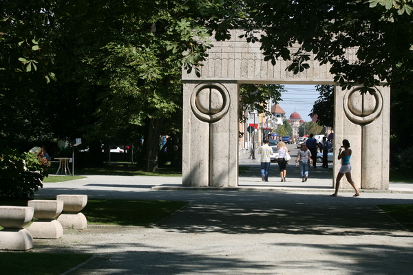 targu jiu - brancusi foto lucian muntean 07