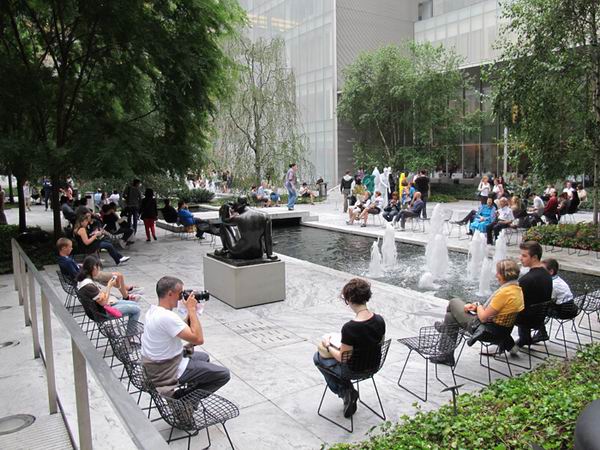 Resize of MoMA curte interioara foto florica prevenda 14