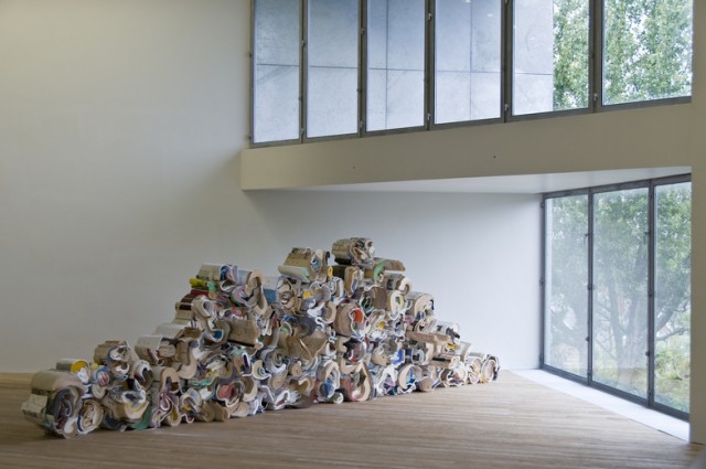 books-3-640x425