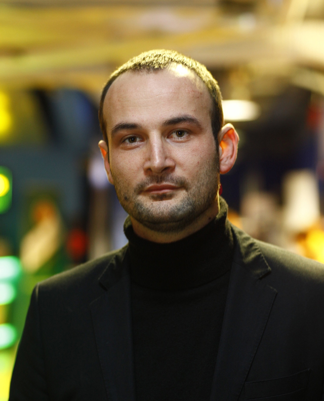Există un film documentar est european?