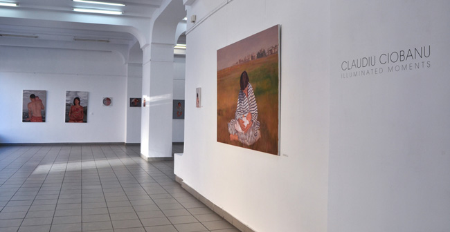 Claudiu Ciobanu „Illuminated Moments” @ Galeria de artă Cupola, Iaşi, galeria de imagini