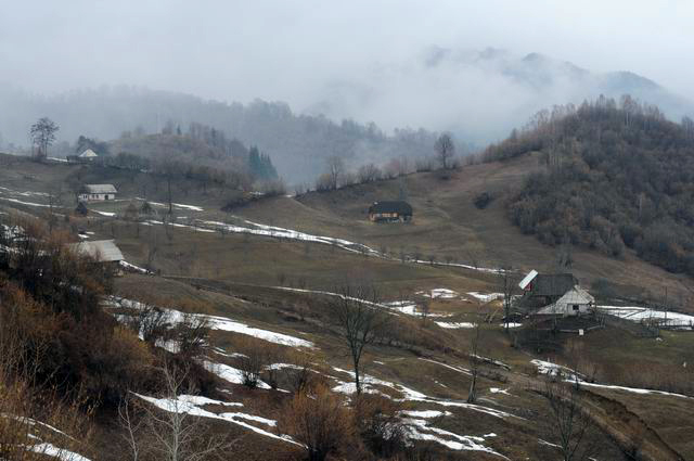 dosul girciului - singeorz bai foto lucianmuntean 009