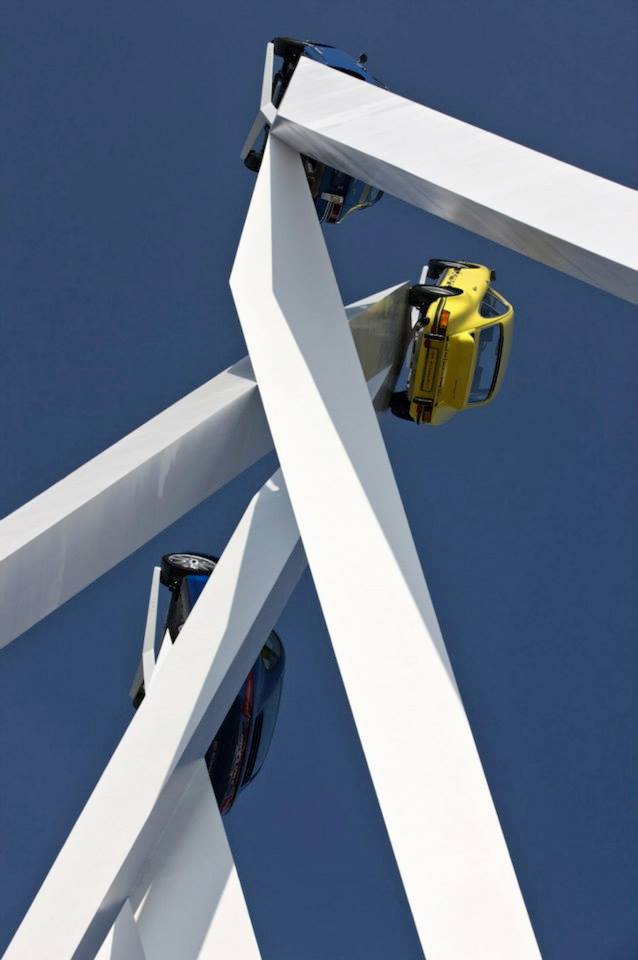 Porsche 911 sports car (8)