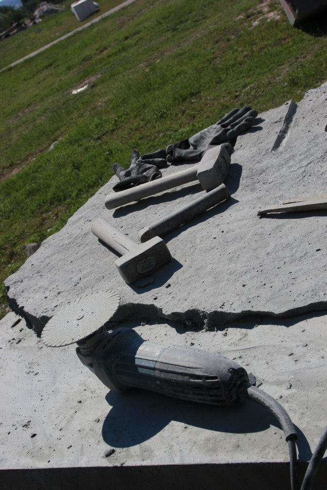 sculptura andezit caransebes 2013 097