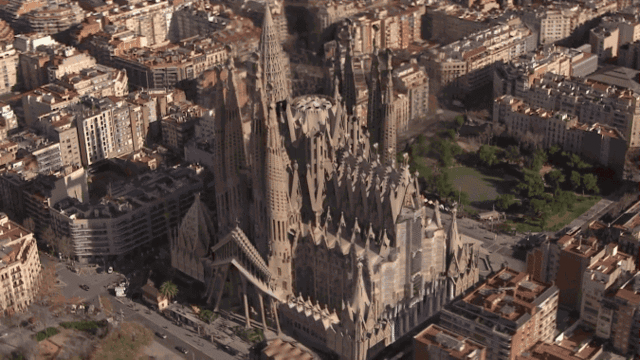 New Video Depicts the Amazing Final Stages of Construction of the Sagrada Familia in Barcelona