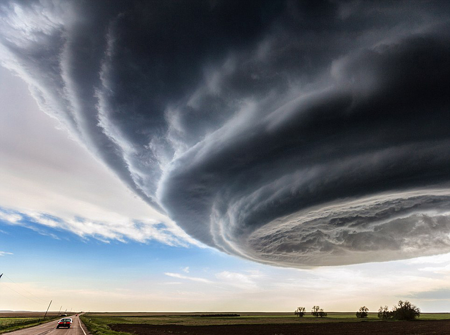 Supercell Storm Photos Captured in US by Storm Chaser