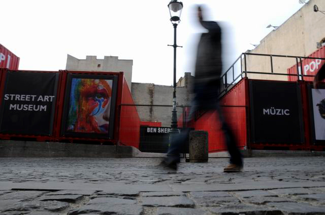 Pop-Up Urban Lifestyle Centre