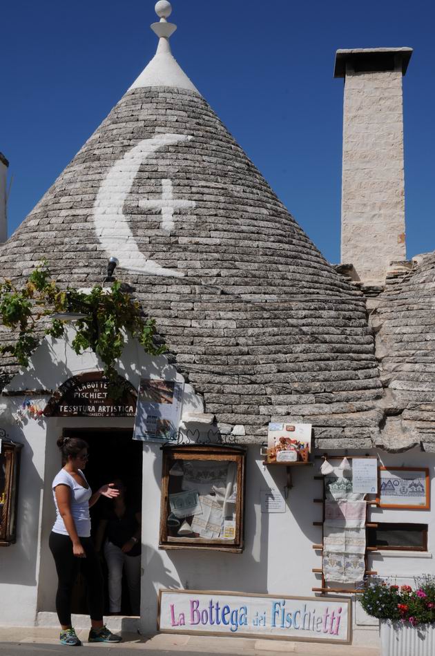 Resize of case trulli - alberobello - puglia - italia foto lucian muntean 09