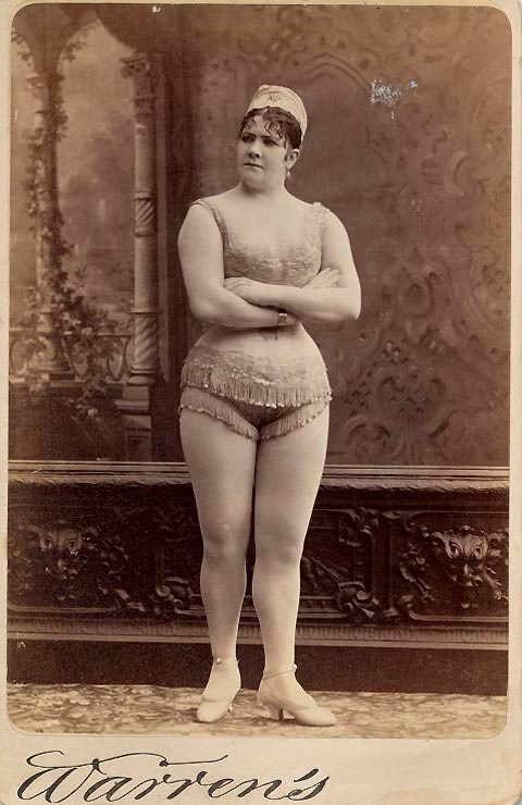 1890-exotic-dancer-9