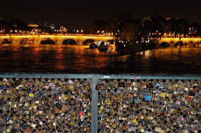 paris - pont des arts foto lucian muntean LM0_07