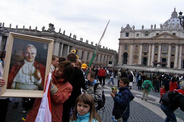 Vatican  – canonizarea Papei Ioan Paul al II-lea si a Papei Ioan al XXIII-lea