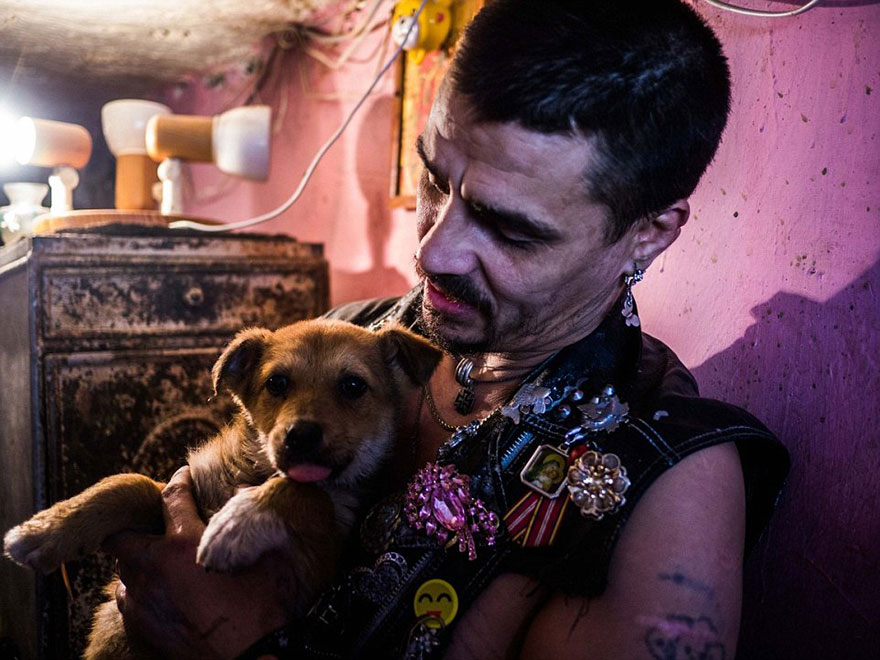 underground-sewer-life-bruce-lee-bucharest-13