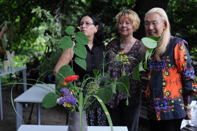 Resize of Shogo Kariyazaki Kariyzaki - ikebana - foto lucian muntean _39