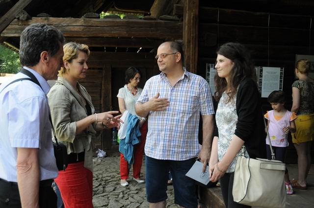 Resize of rogojel - lucian muntean - muzeul satului vernisaj 35