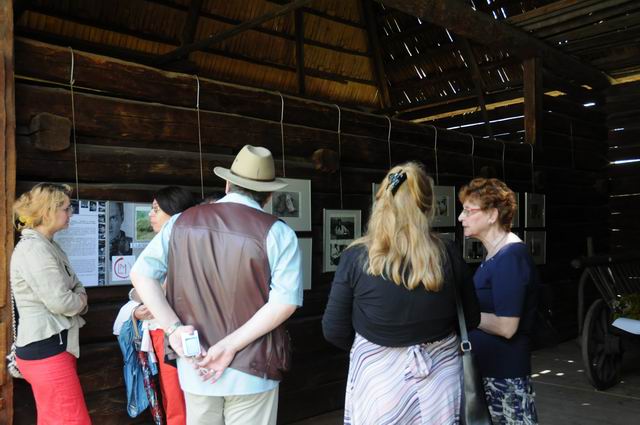 Resize of rogojel - lucian muntean - muzeul satului vernisaj 37