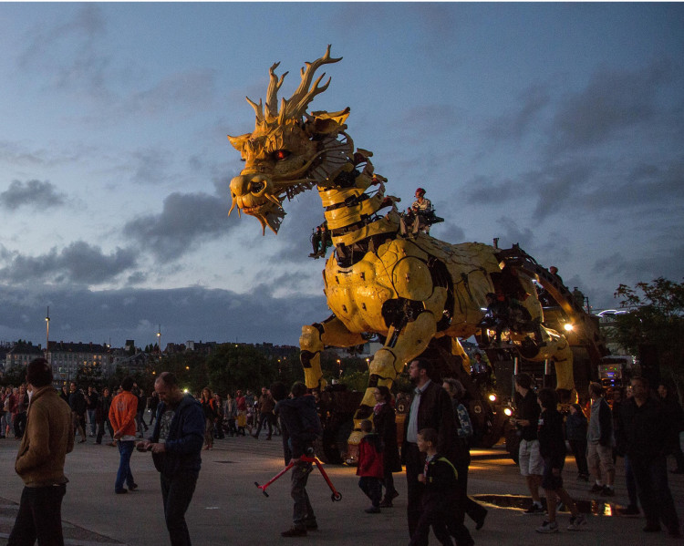 ‘Long Ma,’ A Massive Fire-Breathing Kinetic Sculpture of a Horse-Dragon
