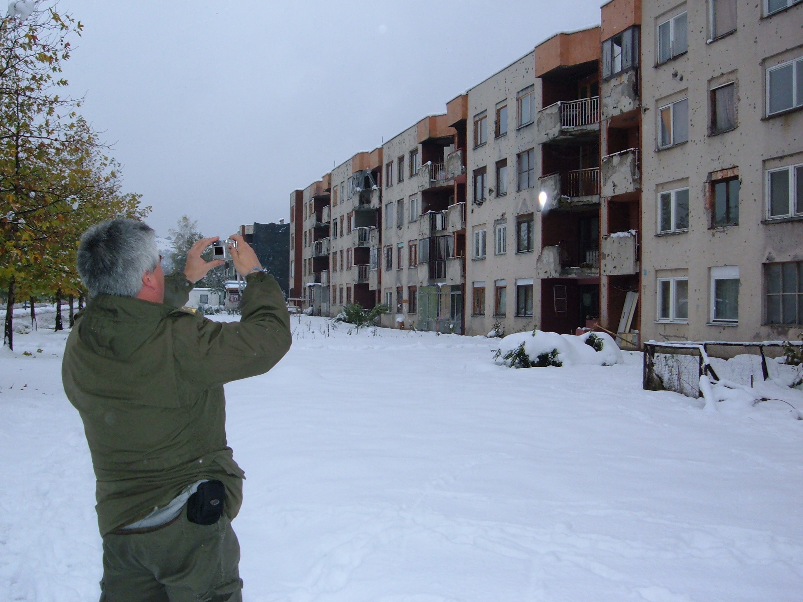 15 Blocuri din Sarajevo ciuruite de gloantele rasboiului civil
