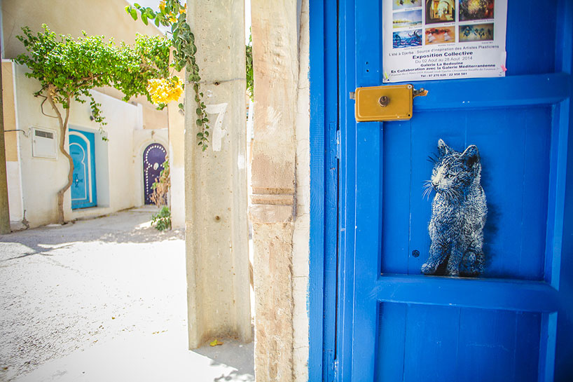 150-artists-tunisian-village-open-air-art-museum-designboom-16