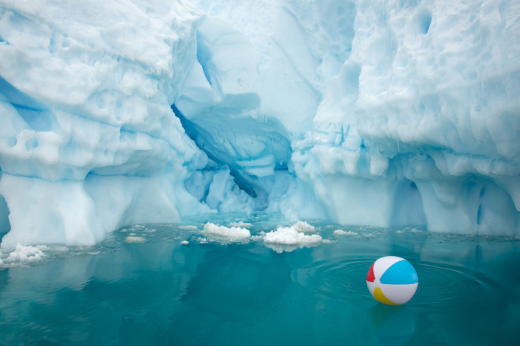 Gray-Malin-Beach-Ball-Iceberg-Horizon-750x500