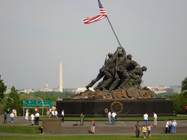 O frântură din America – Calin Hentea