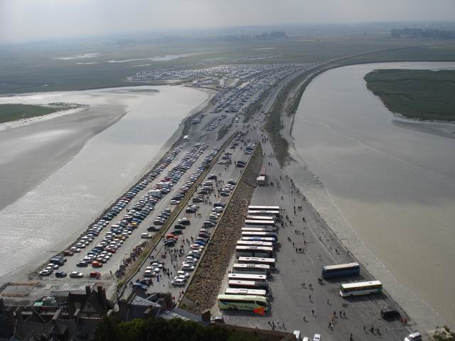 Resize of 17 Parcarea de la poalele Mont Saint Michel