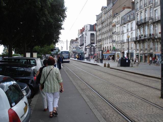 Resize of 21 Nantes - tramvaiul care duce la castel