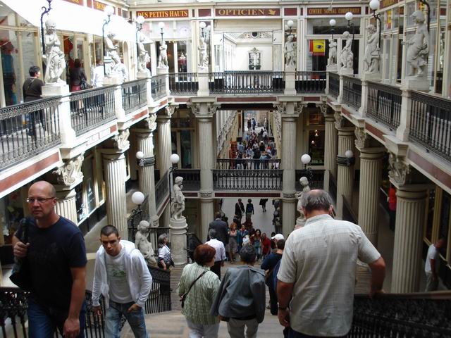 Resize of 23 Pasajul Pommeraye din Nantes, un mall-muzeu