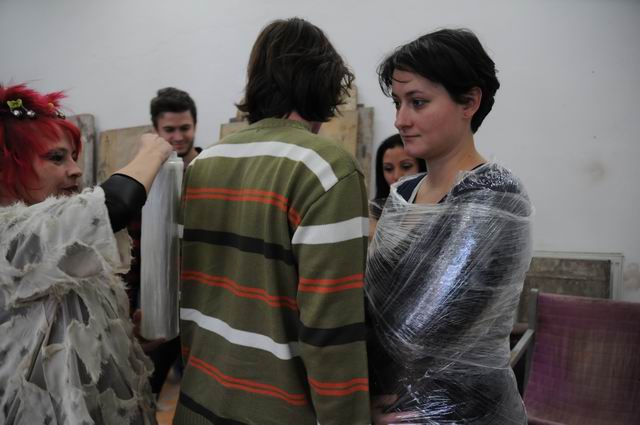 performance - facultatea sculptura foto lucian muntean 14