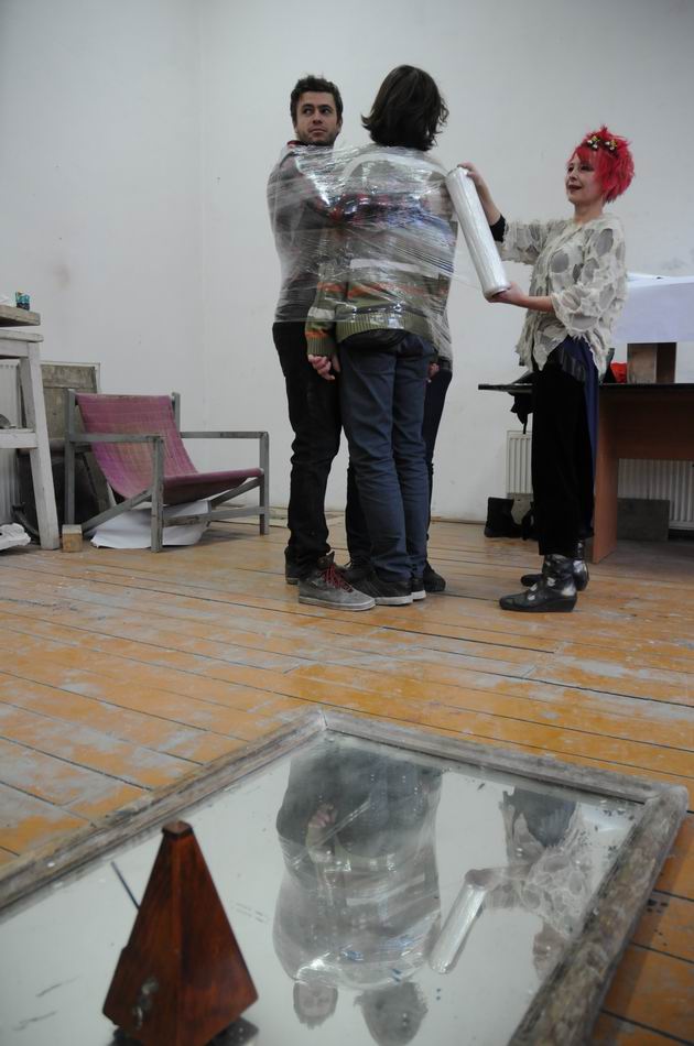 performance - facultatea sculptura foto lucian muntean 15