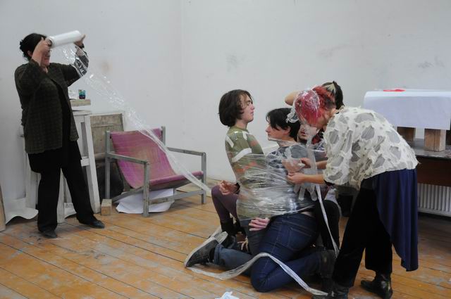 performance - facultatea sculptura foto lucian muntean 25