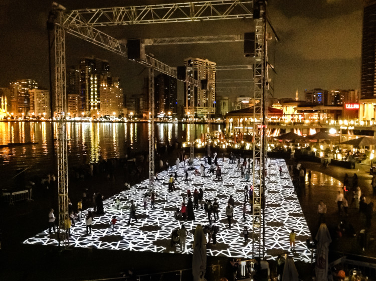 ‘Digital Arabesques 2014′, A Colorful Projected Art Installation Inspired by Traditional Islamic Art