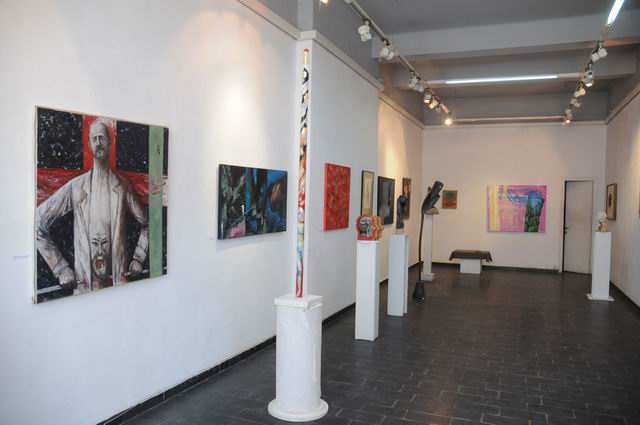 salonul de iarna 2014 - 2015 - simeza - foto Lucian Muntean 03