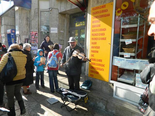 Resize of 20 Scripcar in Piata Unirii