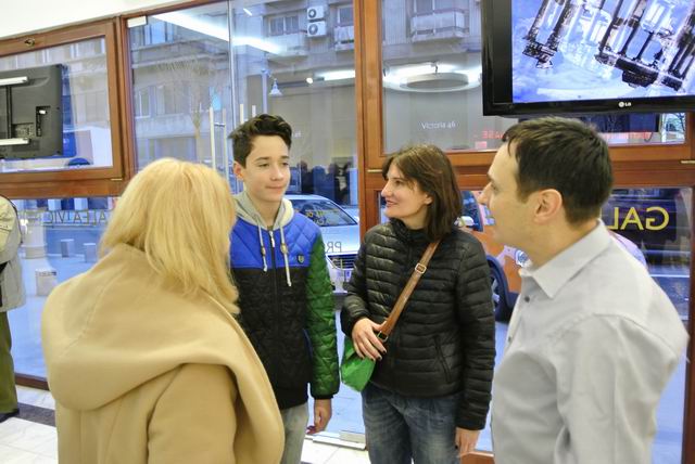 galeria calea victoriei 33 - vernisaj lucian muntean - foto valeriu dragan 021