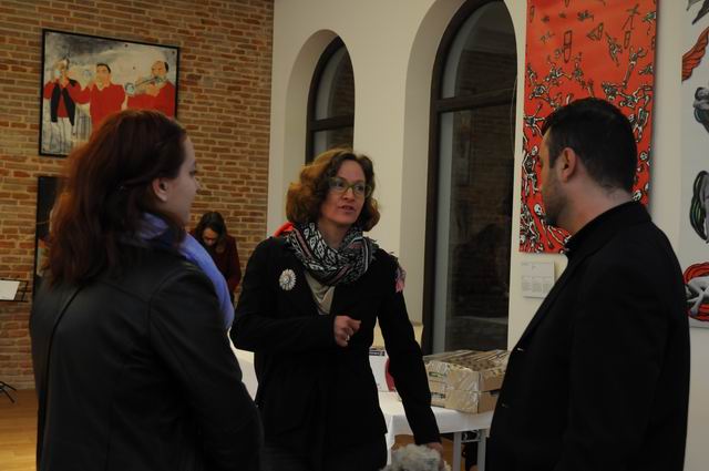 have a look in to my life - roma art exhibition - arcub bucharest - photo lucian muntean_0031