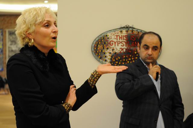 have a look in to my life - roma art exhibition - arcub bucharest - photo lucian muntean_0053