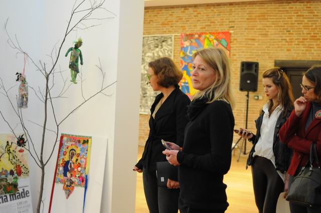 have a look in to my life - roma art exhibition - arcub bucharest - photo lucian muntean_0057