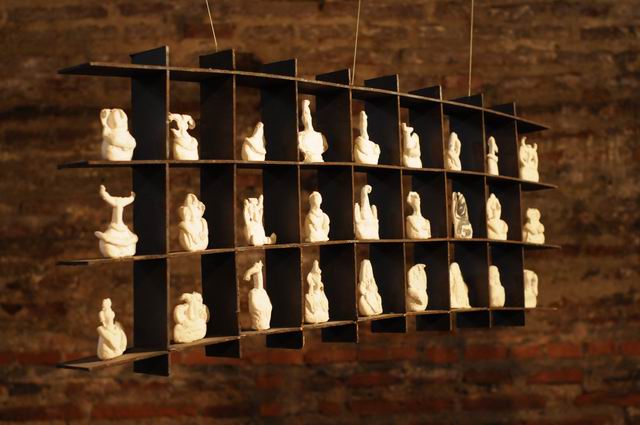 eugenia pop - ceramica - habitat cu semne - raluca baloiu - foto lucian muntean_0037