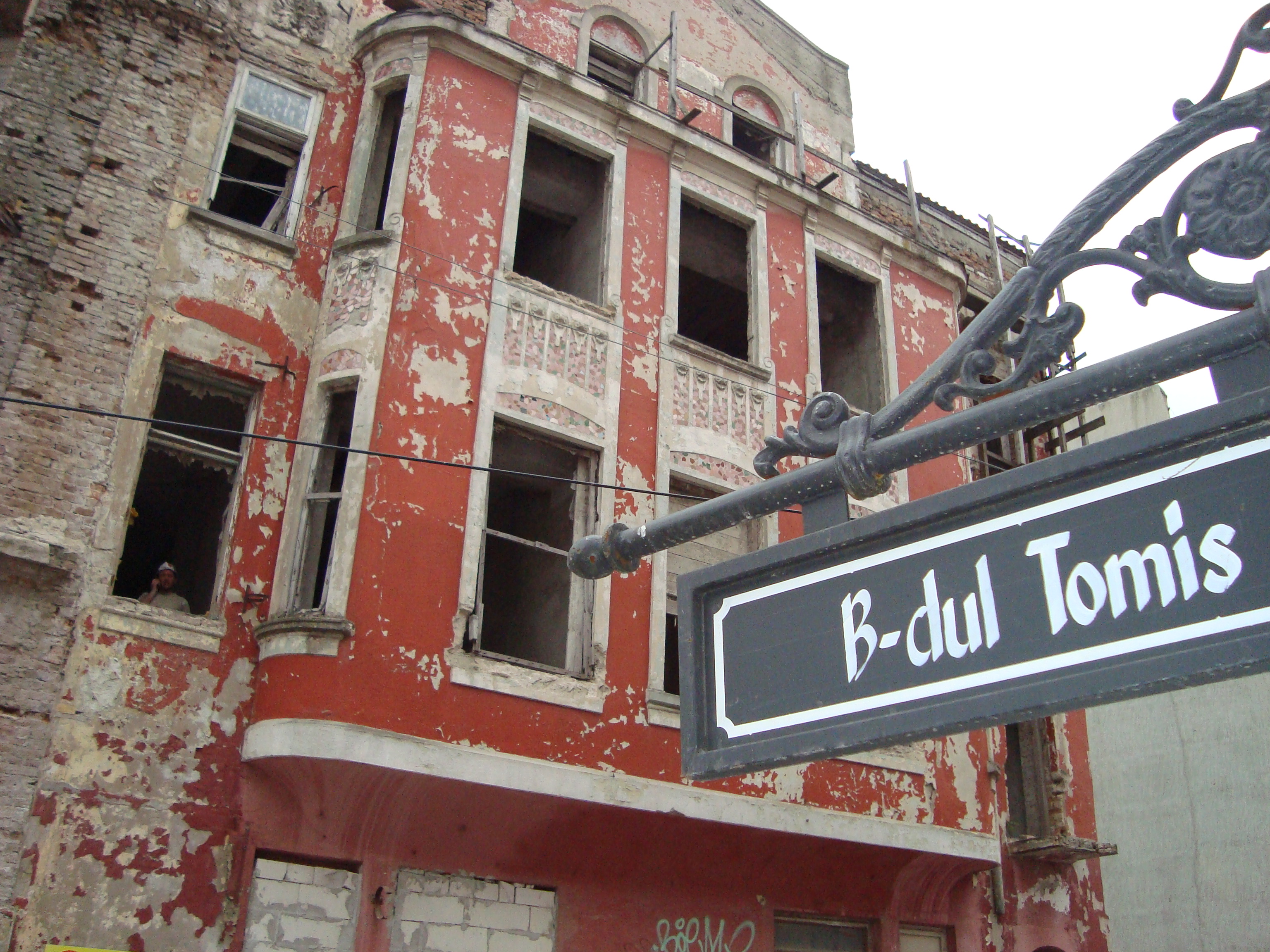 3 Pe cel mai turistic bulevard constantean