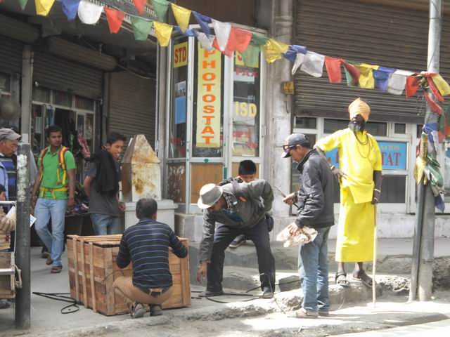 Resize of 04 oameni leh 008