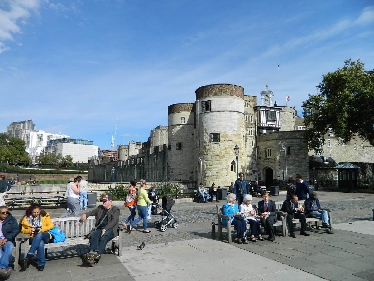 Resize of 12 La soare intre Tamisa si Tower of London