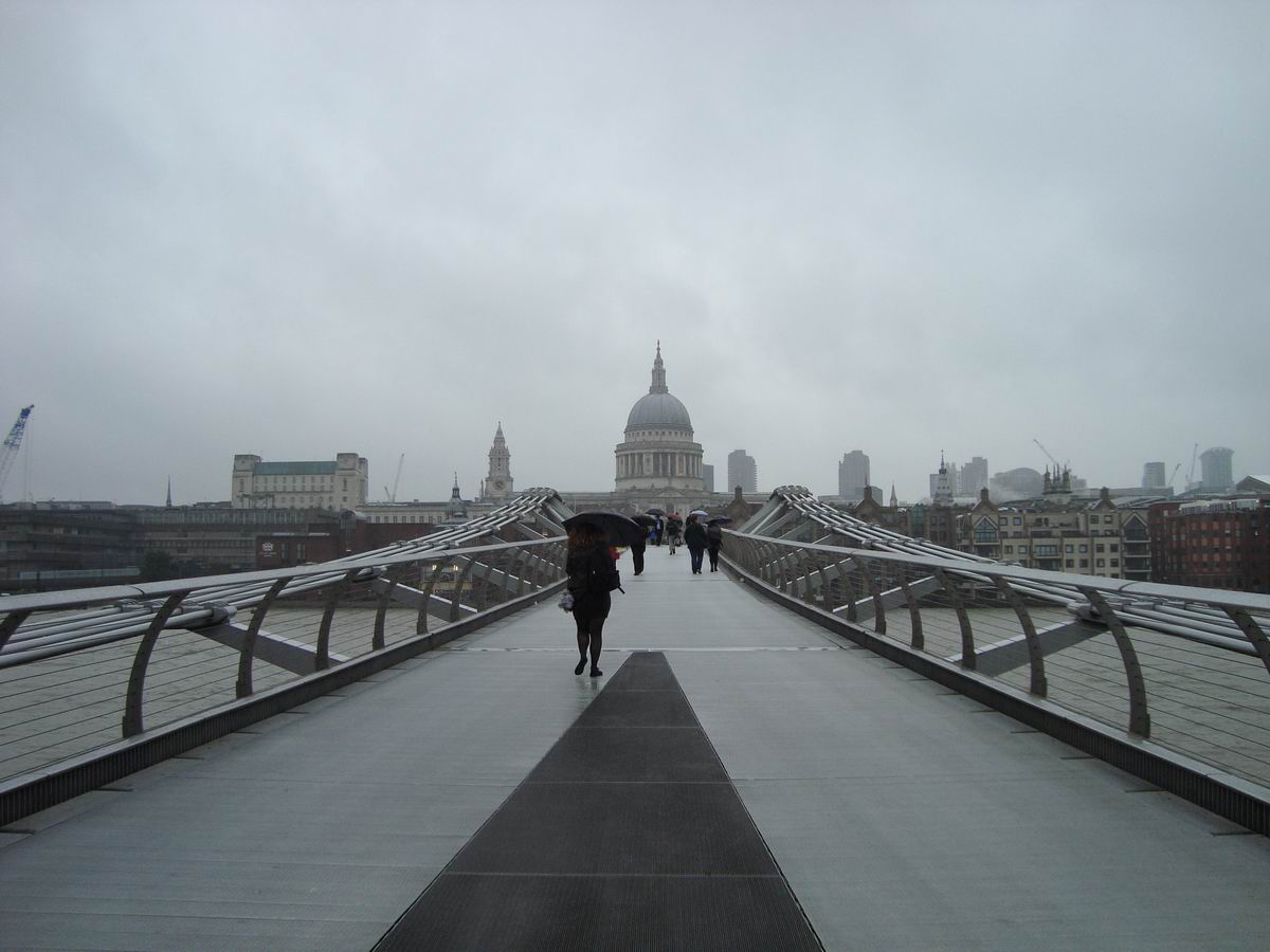 Resize of 32 Ploaie londoneza si Catedrala Saint Paul