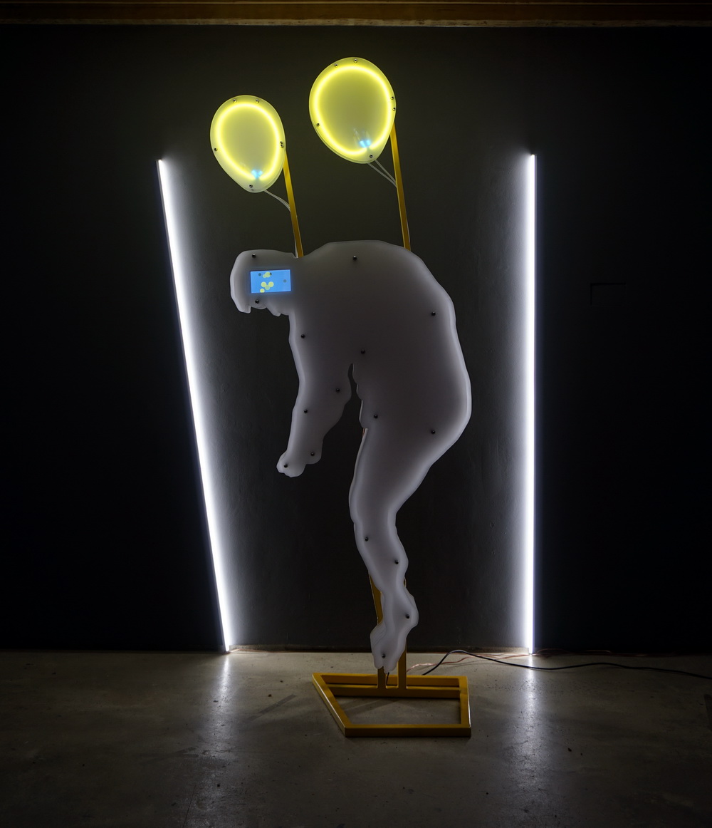 Cosmin Haiaș „Unelte pentru un viitor mai bun” @ Aiurart Contemporary Art Space, București (4)