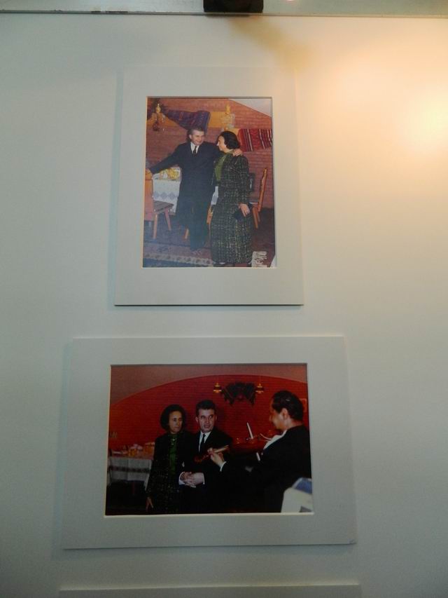 Resize of Petreceri prezidentiale cu lautari