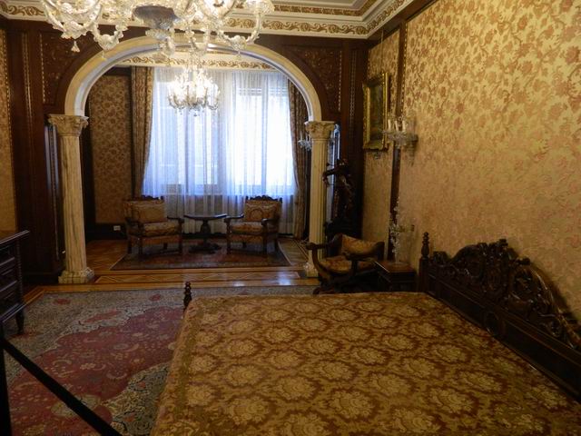 Resize of Un dormitor al copiilor