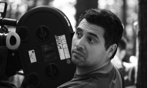 Radu Jude realizează un documentar dedicat colecției Costică Acsinte