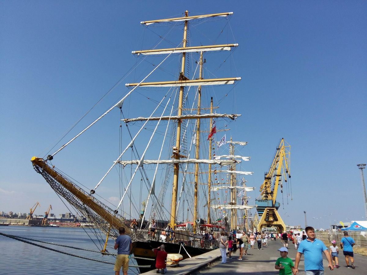 regata-marilor-veliere-port-constanta-lm-012
